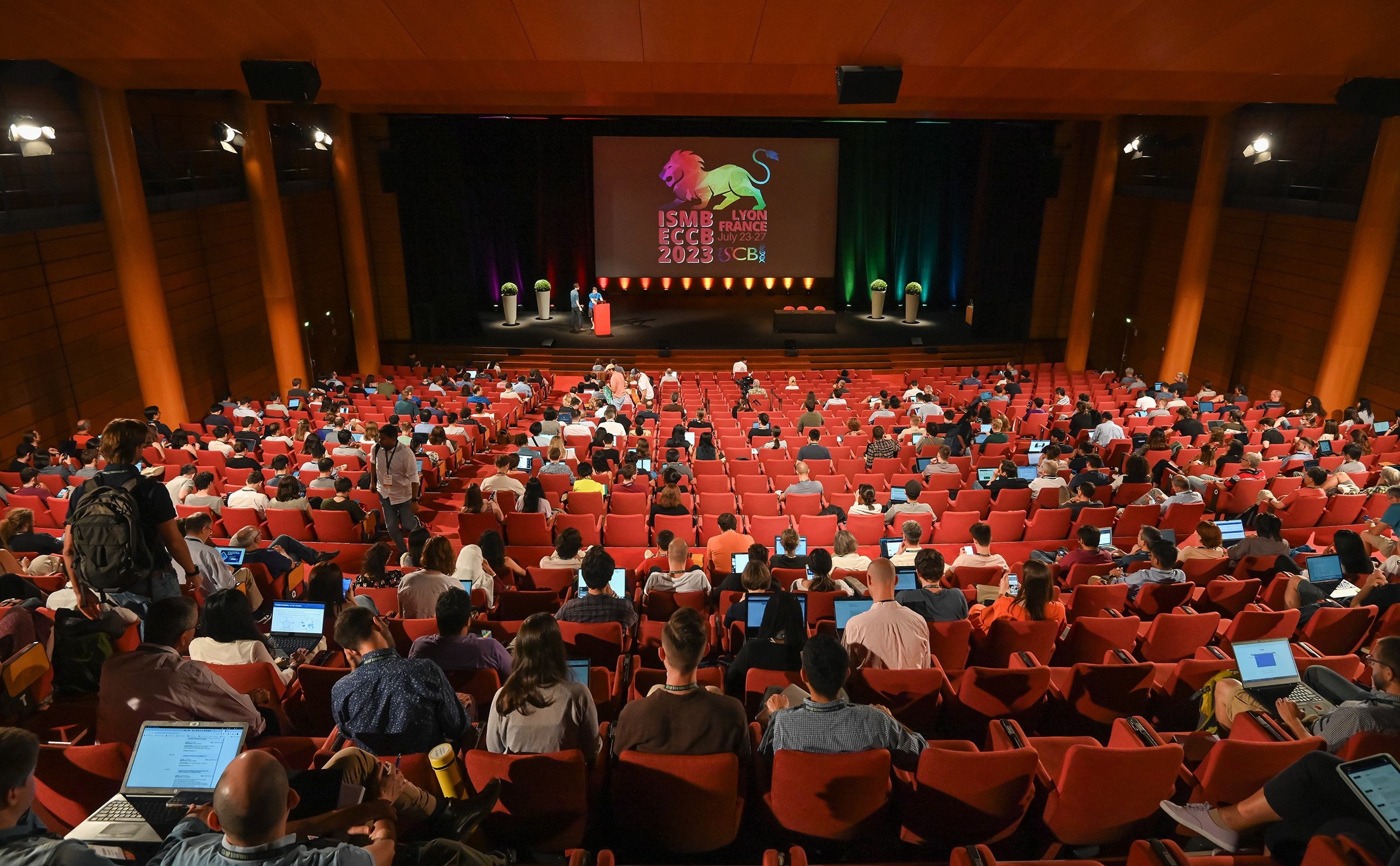 auditorium_900 places_congrès